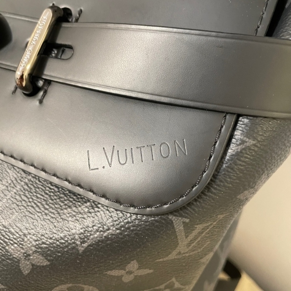 Authentic Louis Vuitton Eclipse Steamer - image 8